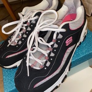 Sketchers Sport Sneakers